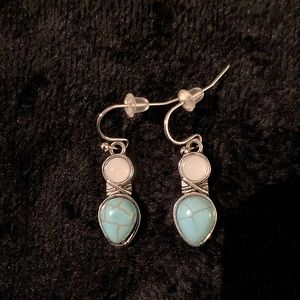 Dangle earrings